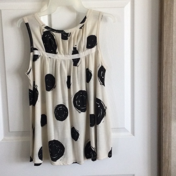 Old Navy Pullover Top - Picture 3 of 4